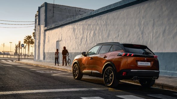 Peugeot 2008 ФІРМОВИЙ «ПОГЛЯД» ФАР