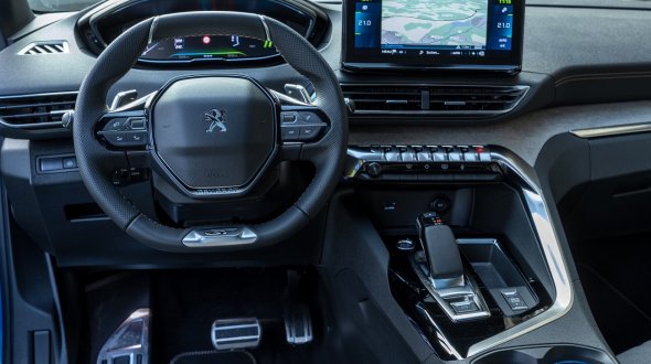 Peugeot 3008 ІНТЕР'ЄР, ЩО ВРАЖАЄ
